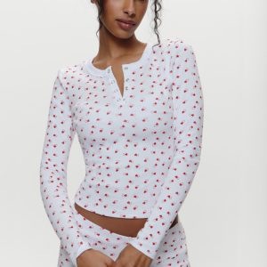 Amora Henley Shirt - Sunday Love