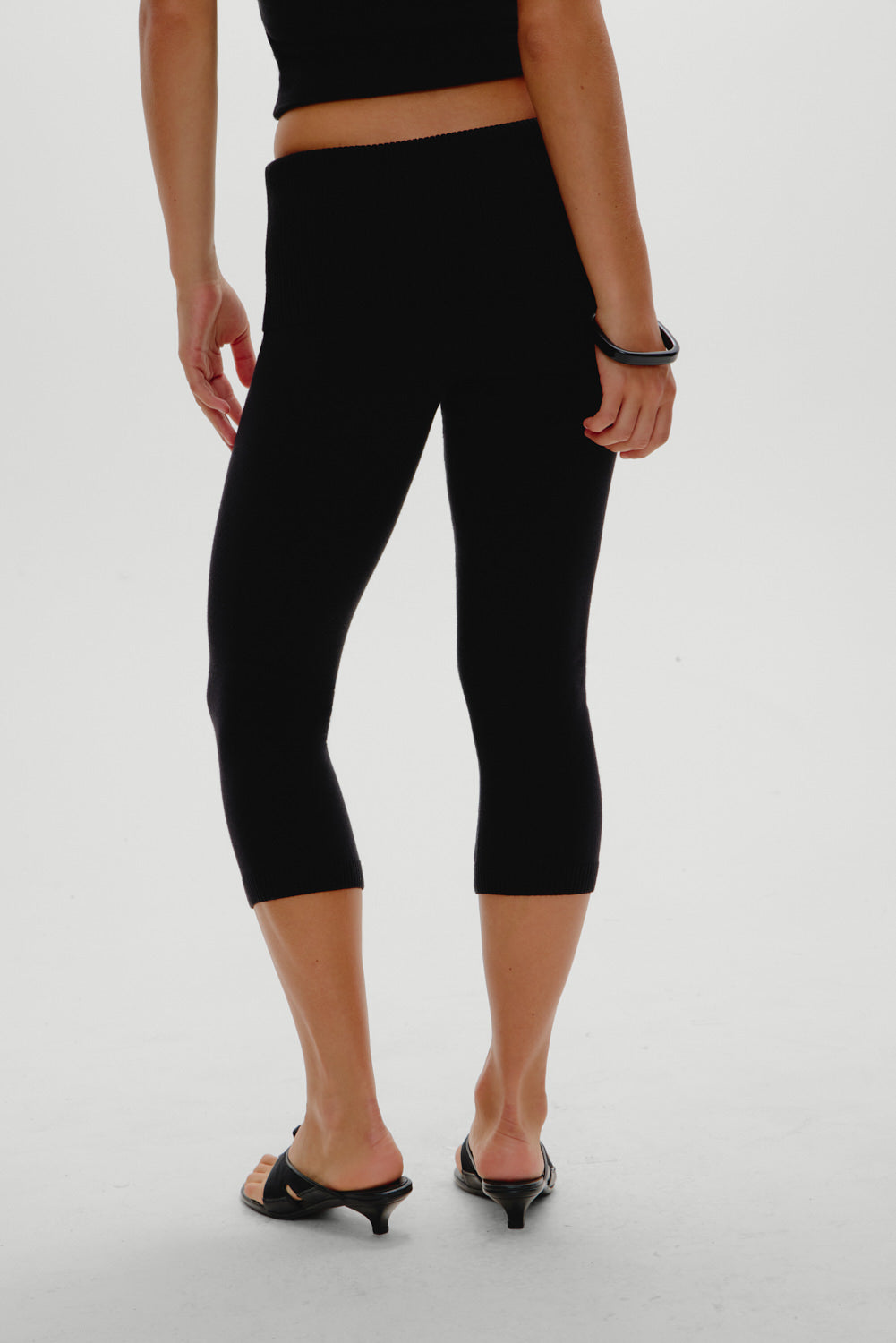 Milo Capri Pants - Black - Image 5