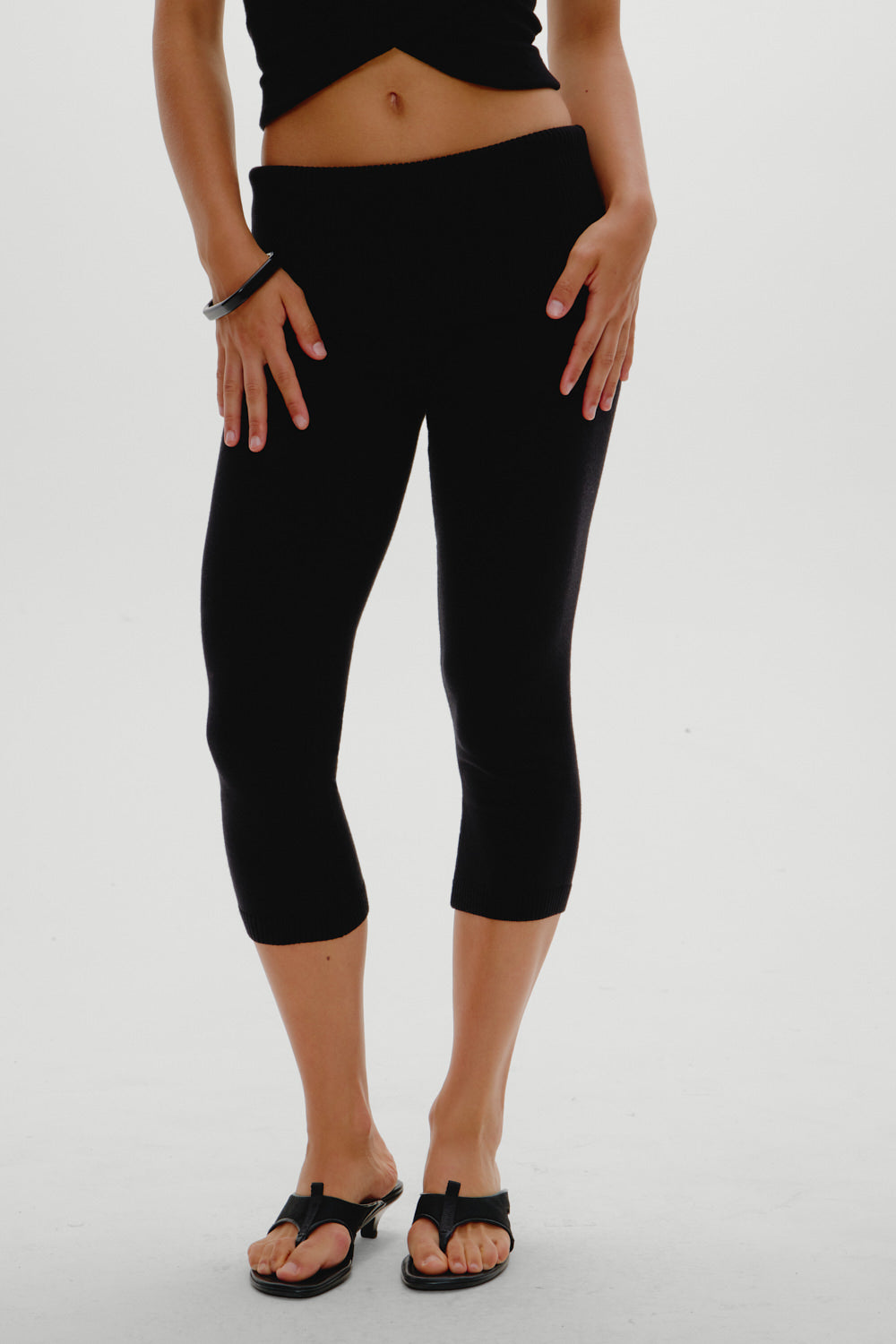 Milo Capri Pants - Black - Image 4