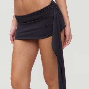 x JENNIE Nari Swim Skirt - Black